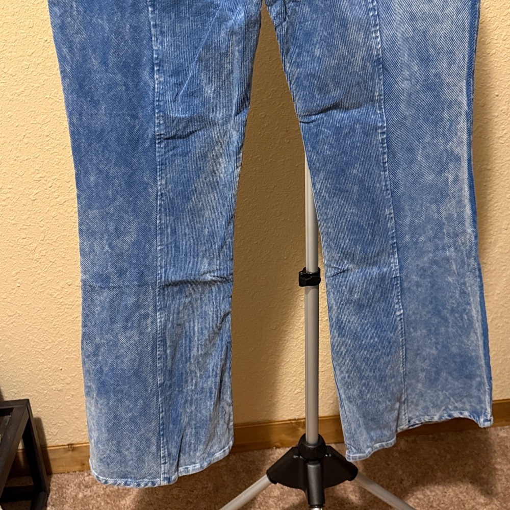 Stylish fade wash Blue Women's Cord Pants Jeans​ - Picture 8 of 8